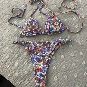 Bikini